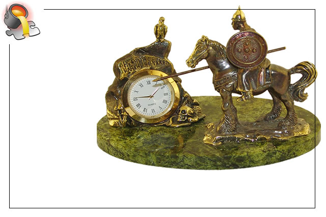 Письменные и настольные